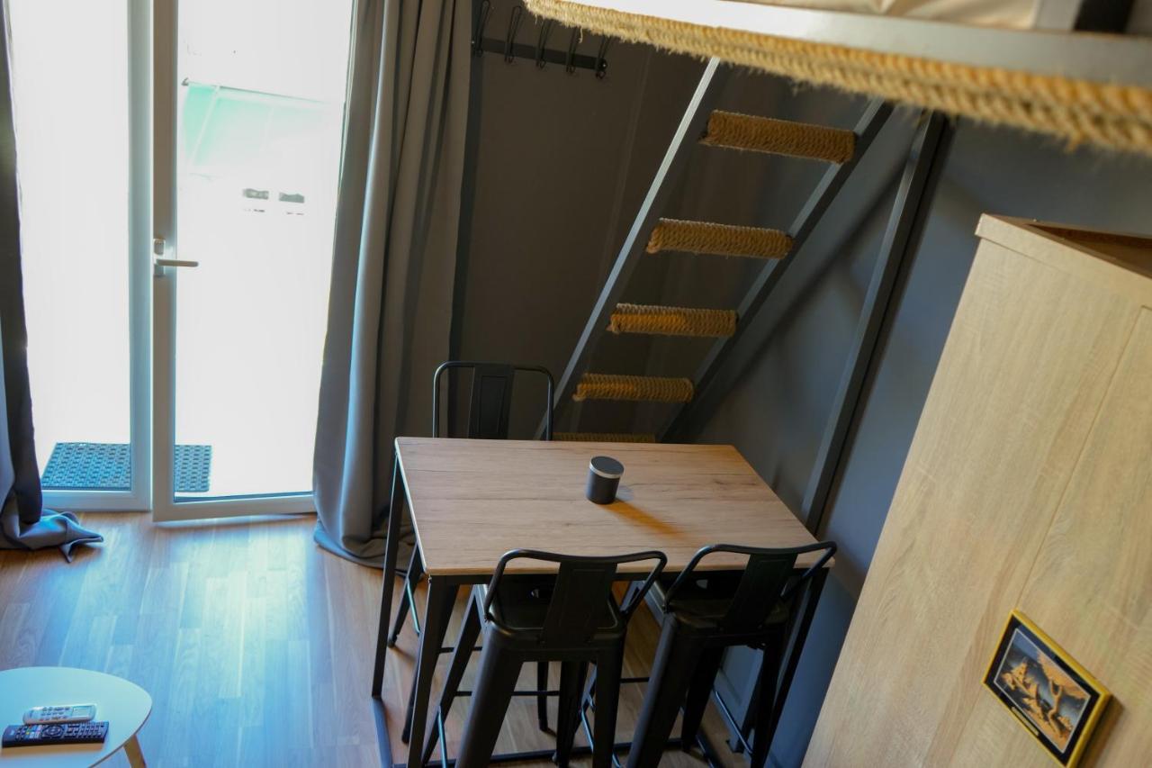 Acropolis Central Apartments Афіни Екстер'єр фото