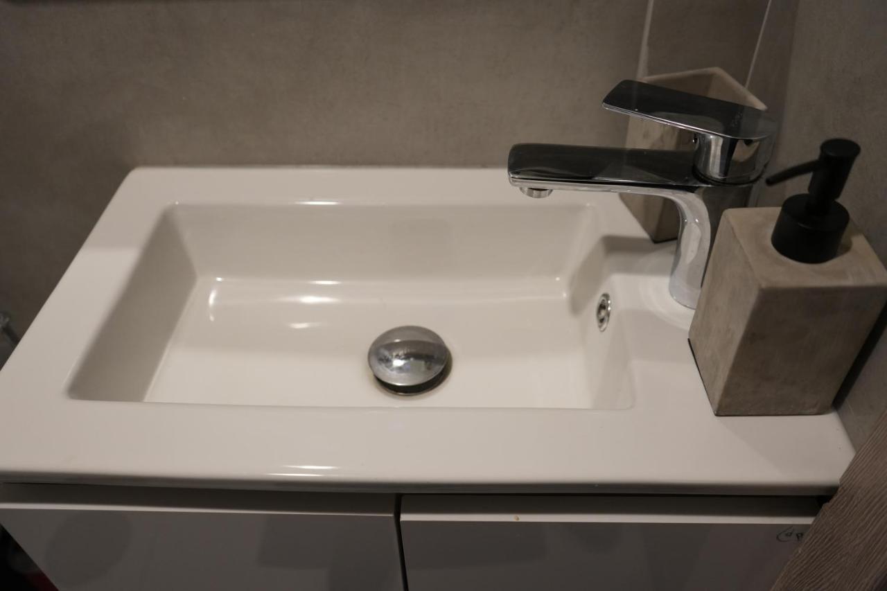 Acropolis Central Apartments Афіни Екстер'єр фото